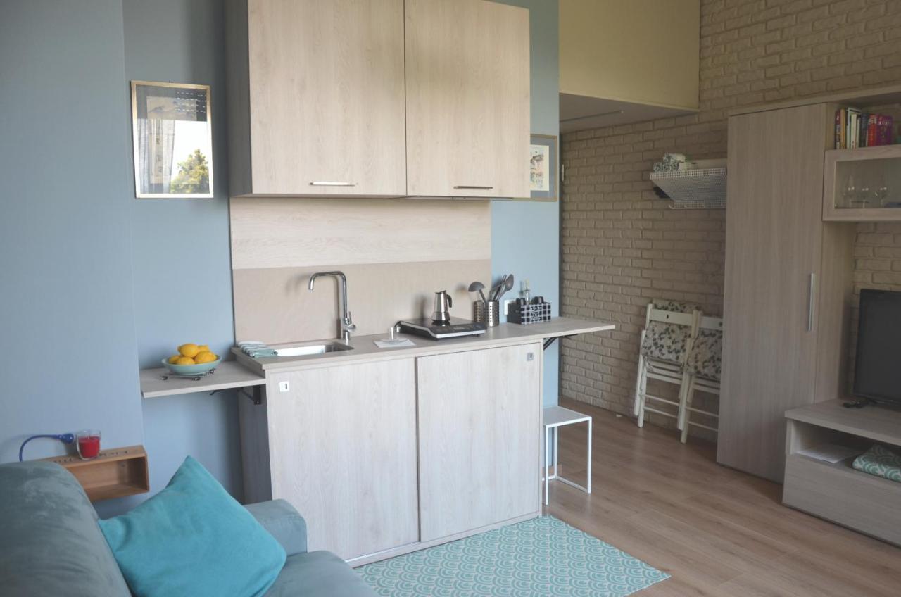 Valle Fiorita 42 - Lake View Studio Gardone Riviera Eksteriør billede
